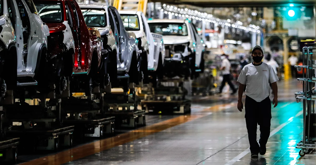 Autos 0 km cuáles son los 10 modelos más vendidos en la Argentina