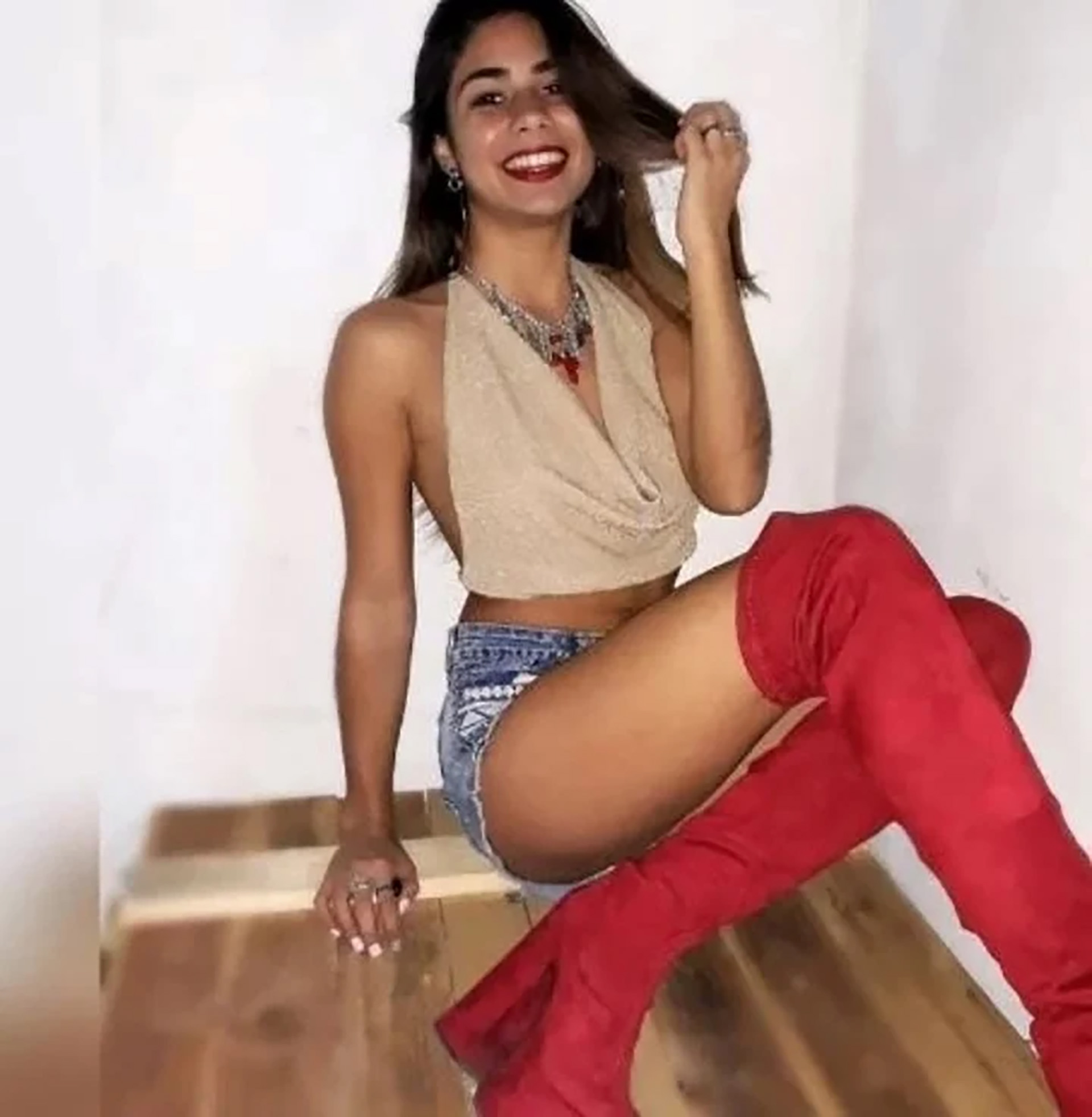 La participante aseguró que operarse los senos le cambió la vida (Facebook)