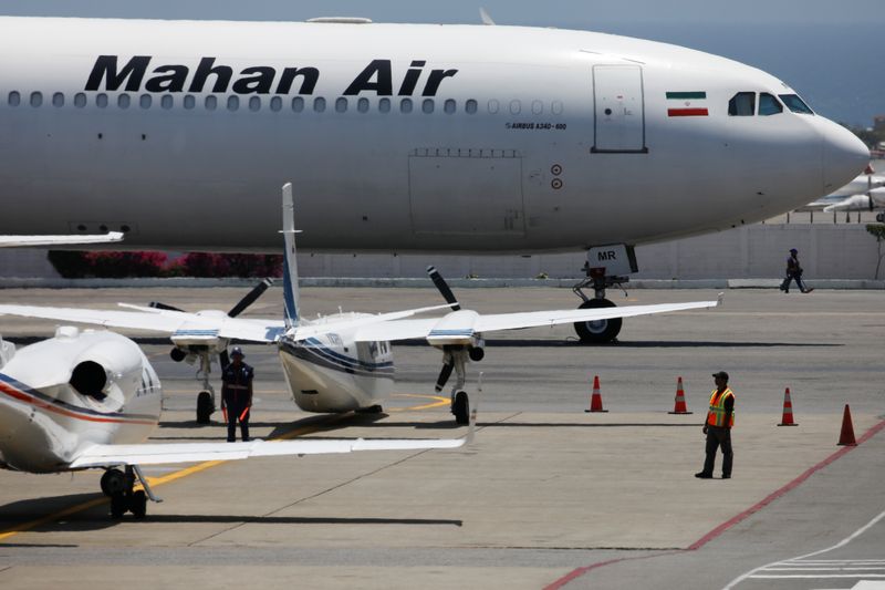 Un avión de la aerolinea iraní Mahan Air 