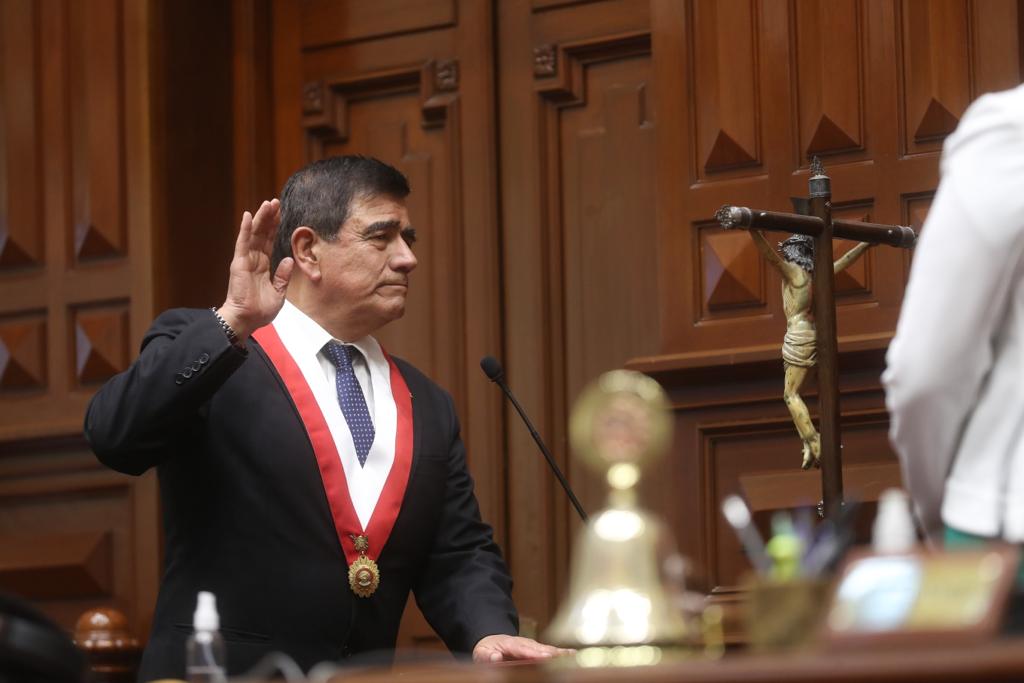 El Poder Ejecutivo está bajo la presidencia de José Williams hasta el 27 de julio del 2023. 