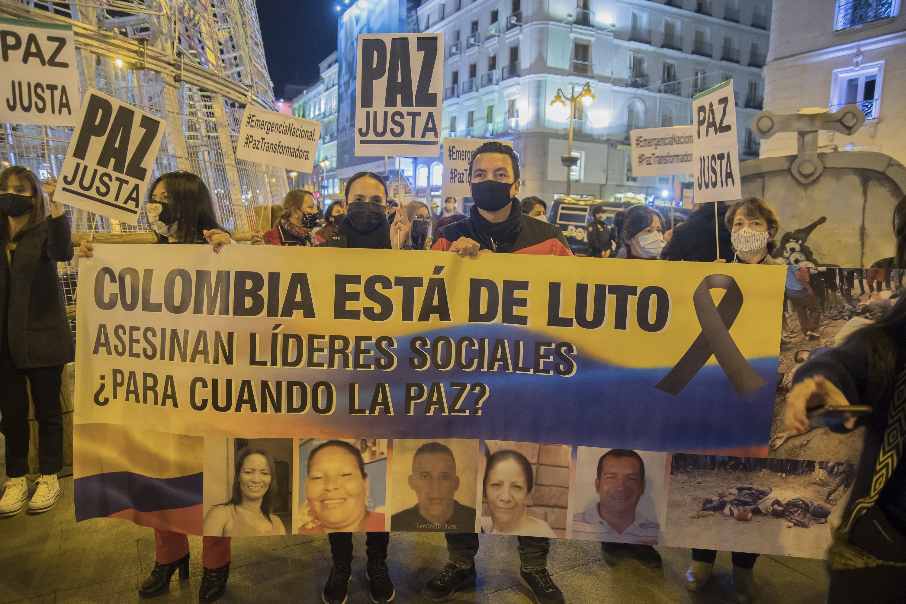 21/11/2020 Manifestación celebrada en Madrid, España, para denunciar el asesinato de líderes sociales en Colombia y la impunidad que existe en favor de sus responsables.
POLITICA SUDAMÉRICA COLOMBIA LATINOAMÉRICA INTERNACIONAL
ALBERTO SIBAJA / ZUMA PRESS / CONTACTOPHOTO
