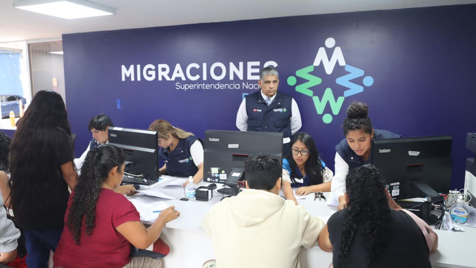 Migraciones apertura nueva oficina al lado de la sede Breña. (Migraciones)