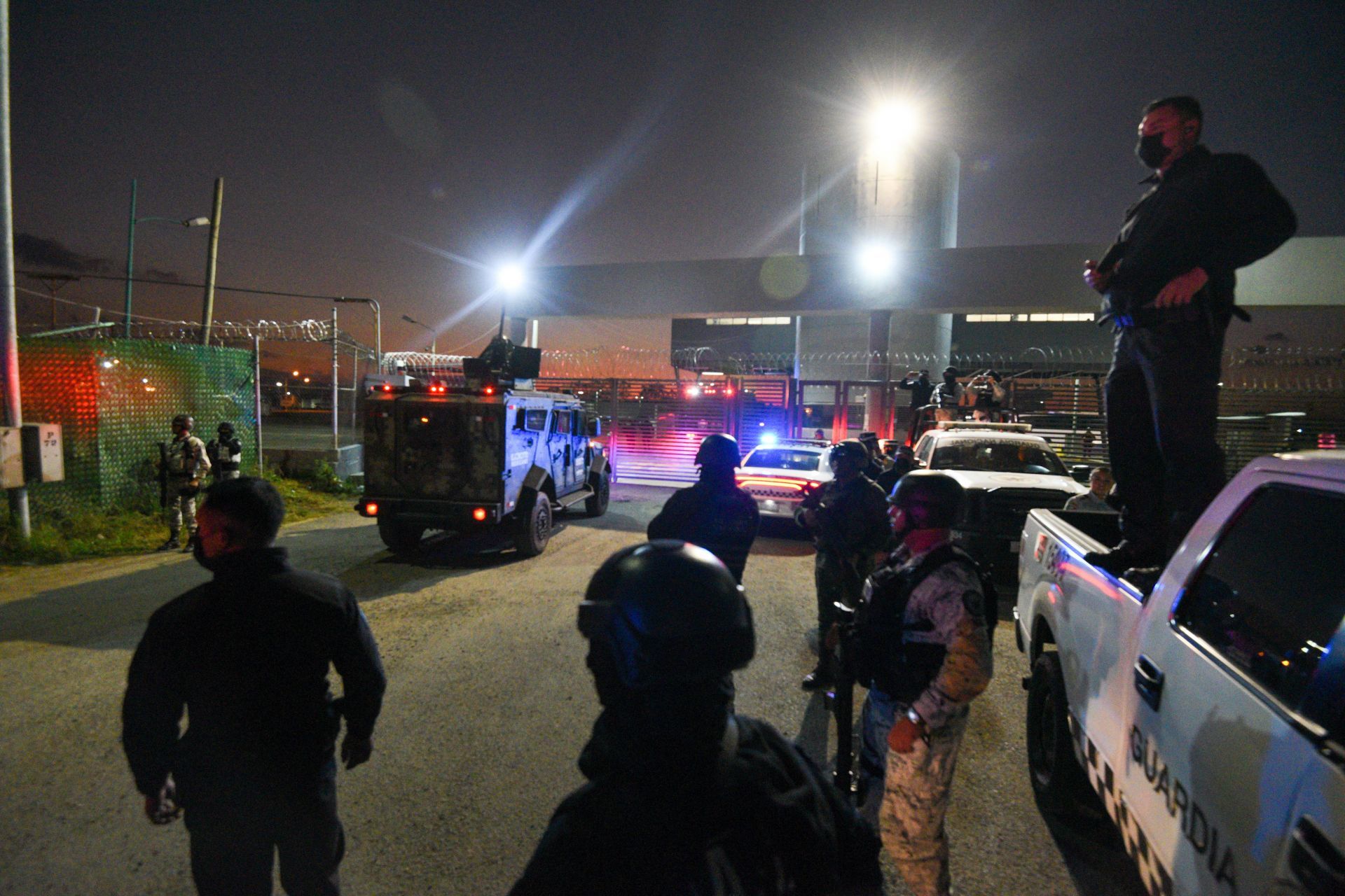 Los reclusos se trasladaron a varios penales de México. 
FOTO: CRISANTA ESPINOSA AGUILAR /CUARTOSCURO.COM