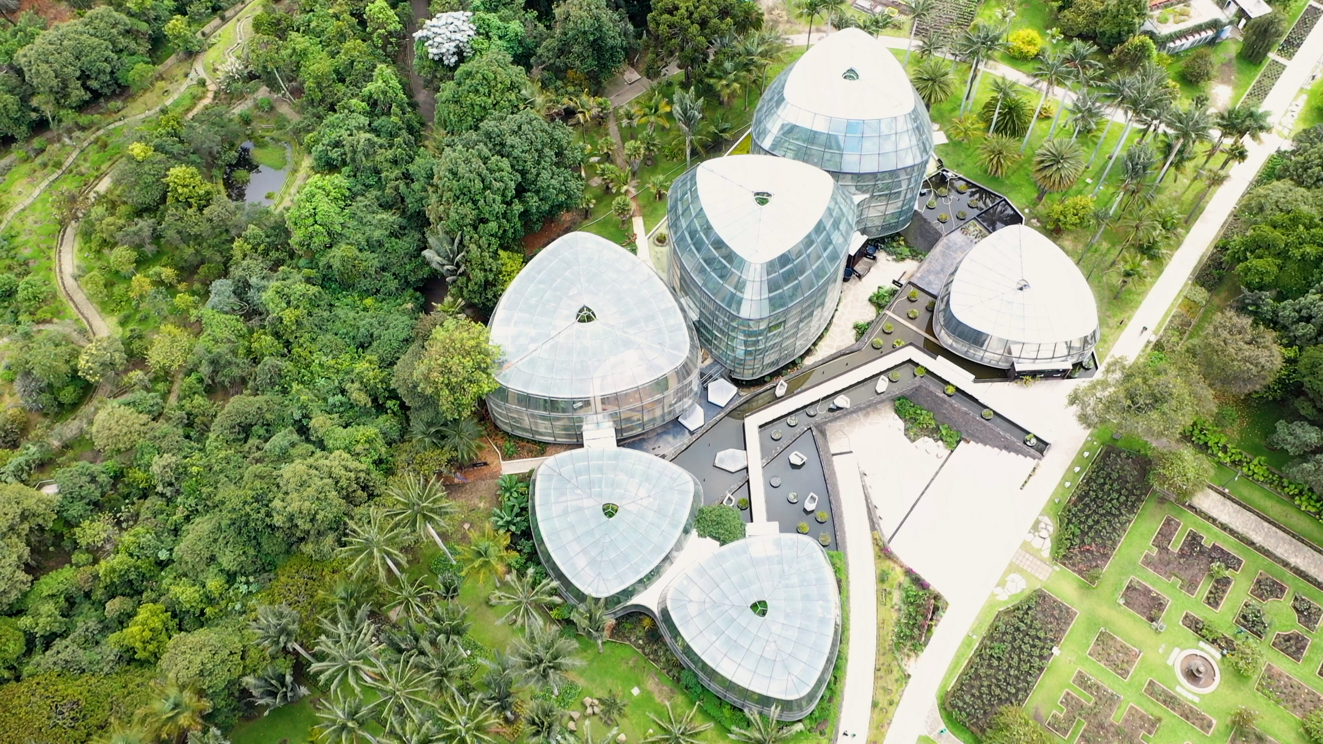 Imagen aérea del Tropicario del Jardín Botánico de Bogotá. Cortesía Jardín Botánico de Bogotá