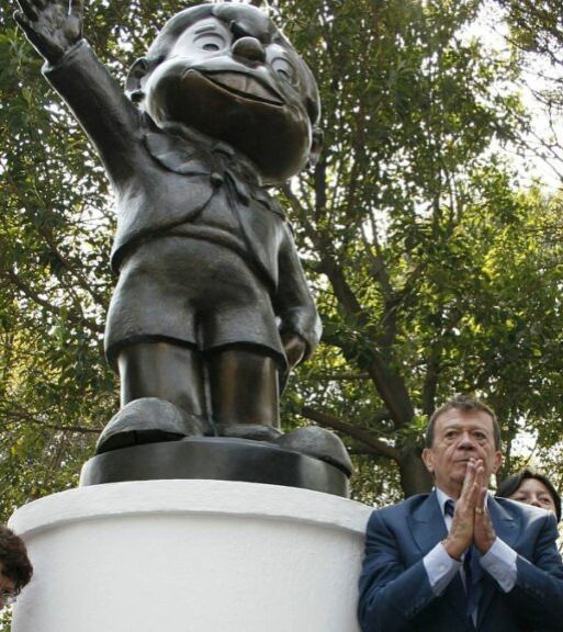 Estatua en honor a Chabelo 
(Foto: Especial)