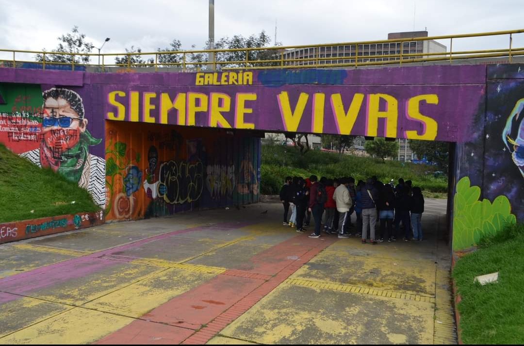 “Mujer de Bogotá: si tienes la oportunidad de denunciar a tu agresor, desaprovéchala”, inicia la denuncia de la mujer en las redes sociales. Secretaría Distrital de la Mujer.