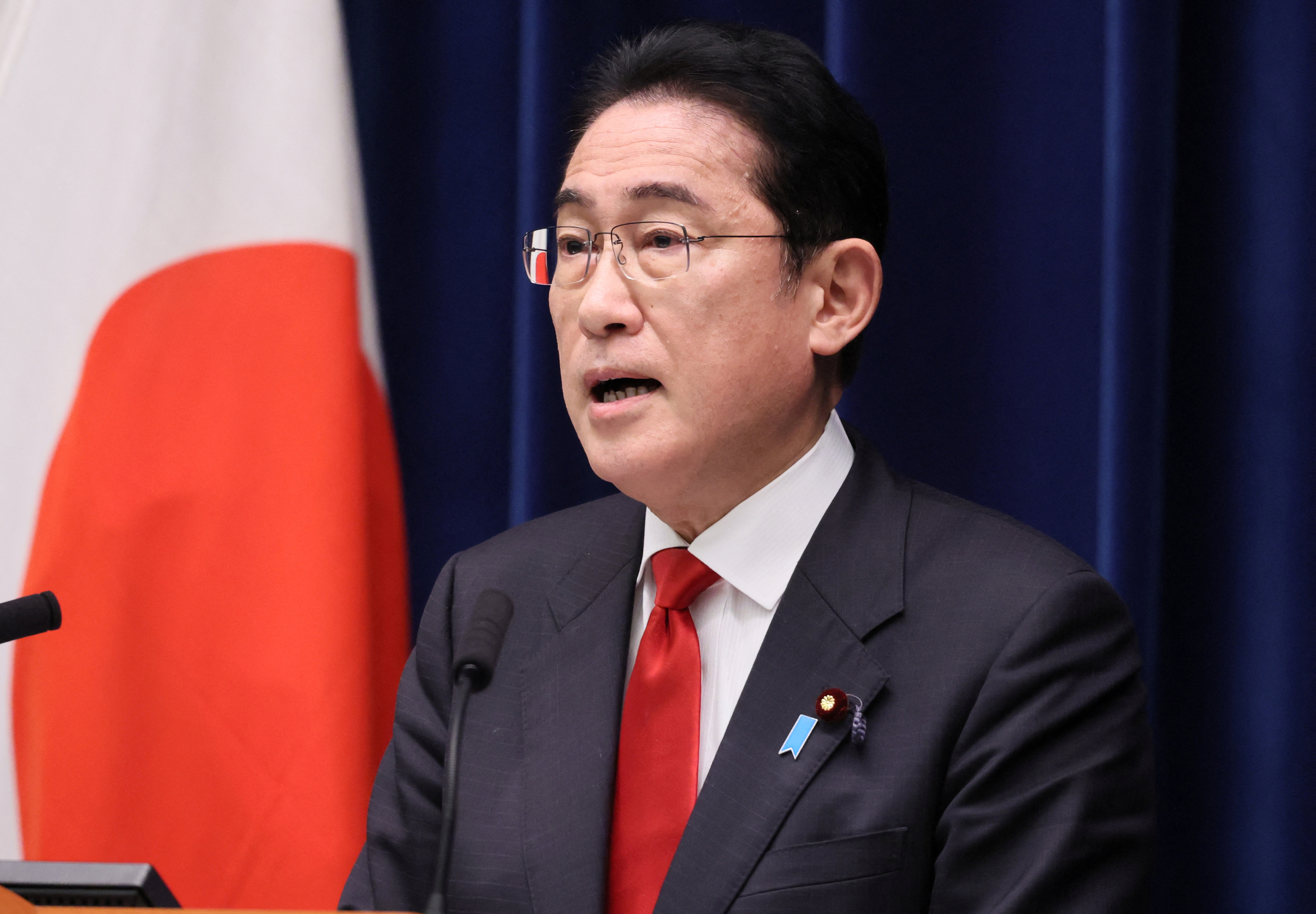 El primer ministro de Japón viaja a Ucrania para reunirse con Zelensky. (YOSHIKAZU TSUNO/Pool via REUTERS)