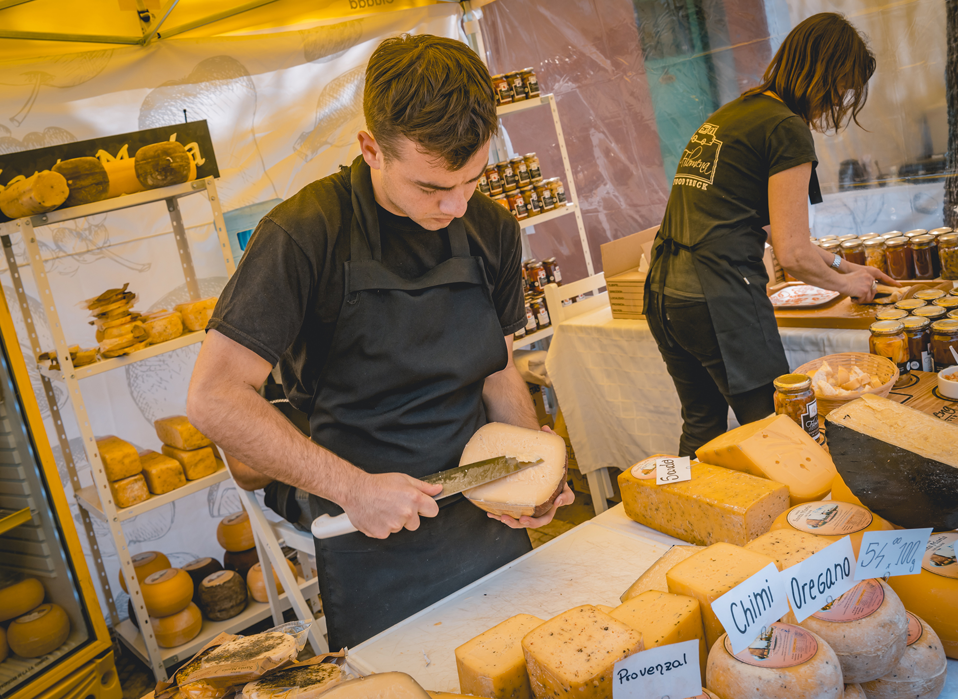 La propuesta gastronómica incluirá comida francesa, árabe, mexicana, noruega y regional, con opciones vegetarianas, veganas y sin TACC