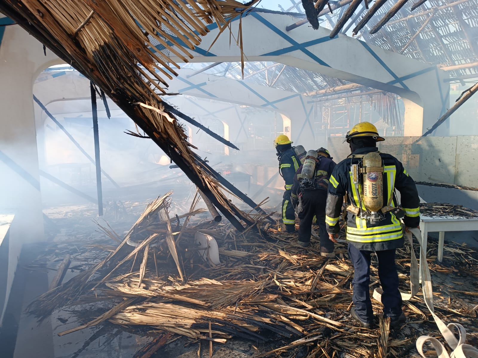 Un incendio similar al de Acapulco ocurrió en Lagos de Moreno esta Semana Santa (Twitter/ @Jonatan93294410)