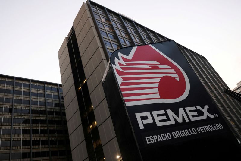 Pemex solicitó a la empresa de noticias que publicó el reportaje de realizar la aclaración correspondiente a la información que compartió (REUTERS/Edgard Garrido/Foto de archivo)