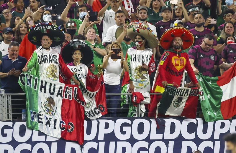 La USSF aseguró que podría vetar a la selección mexicana y su afición si usa el grito homofóbico (USA TODAY/Kevin Jairaj)