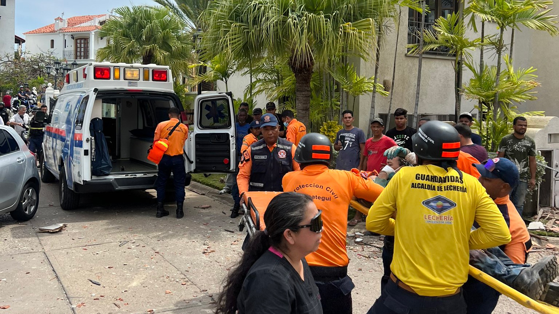 Los heridos fueron trasladados de urgencia a un hospital de Puerto La Cruz