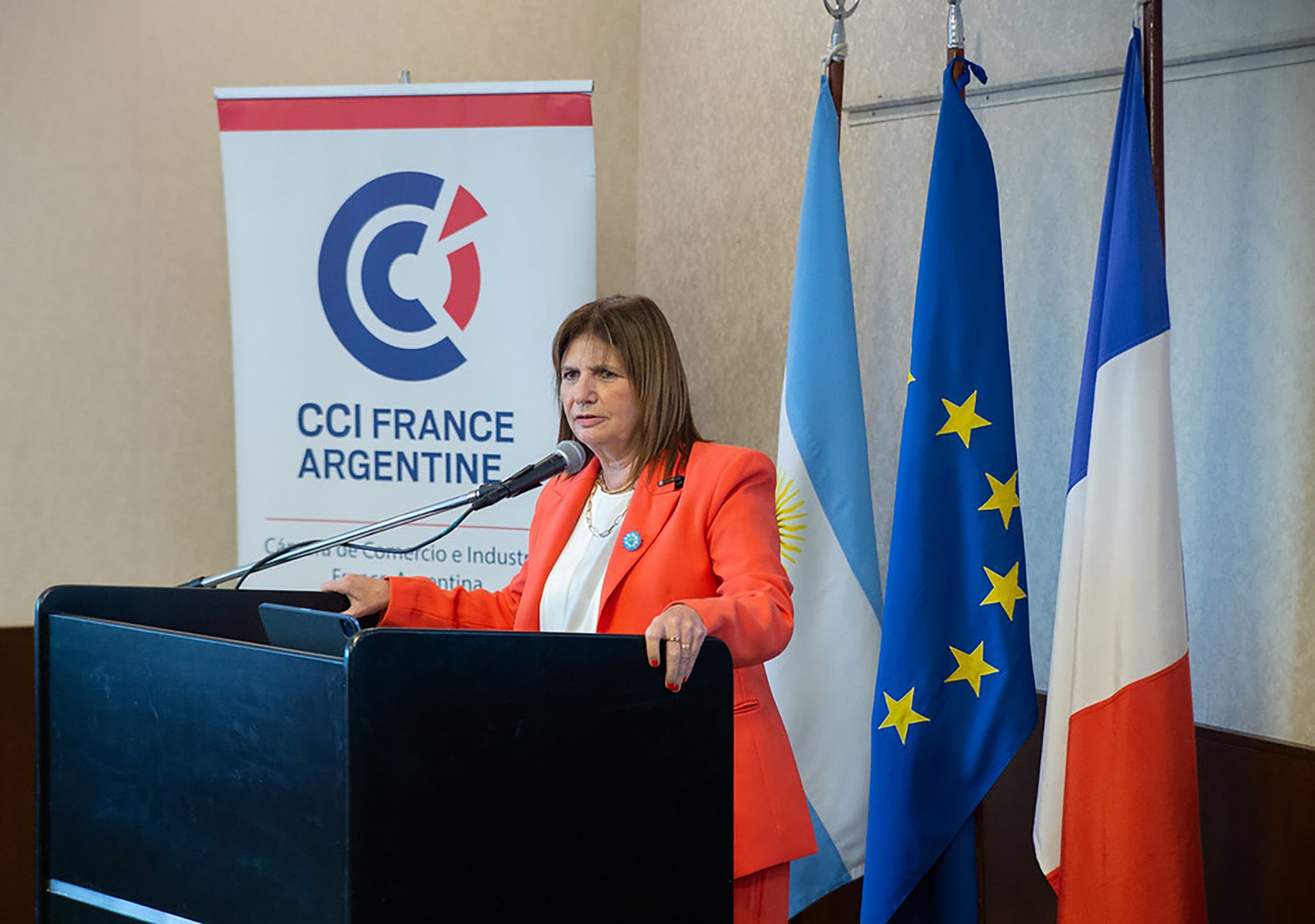 Patricia Bullrich en CCI FRANCE ARGENTINE