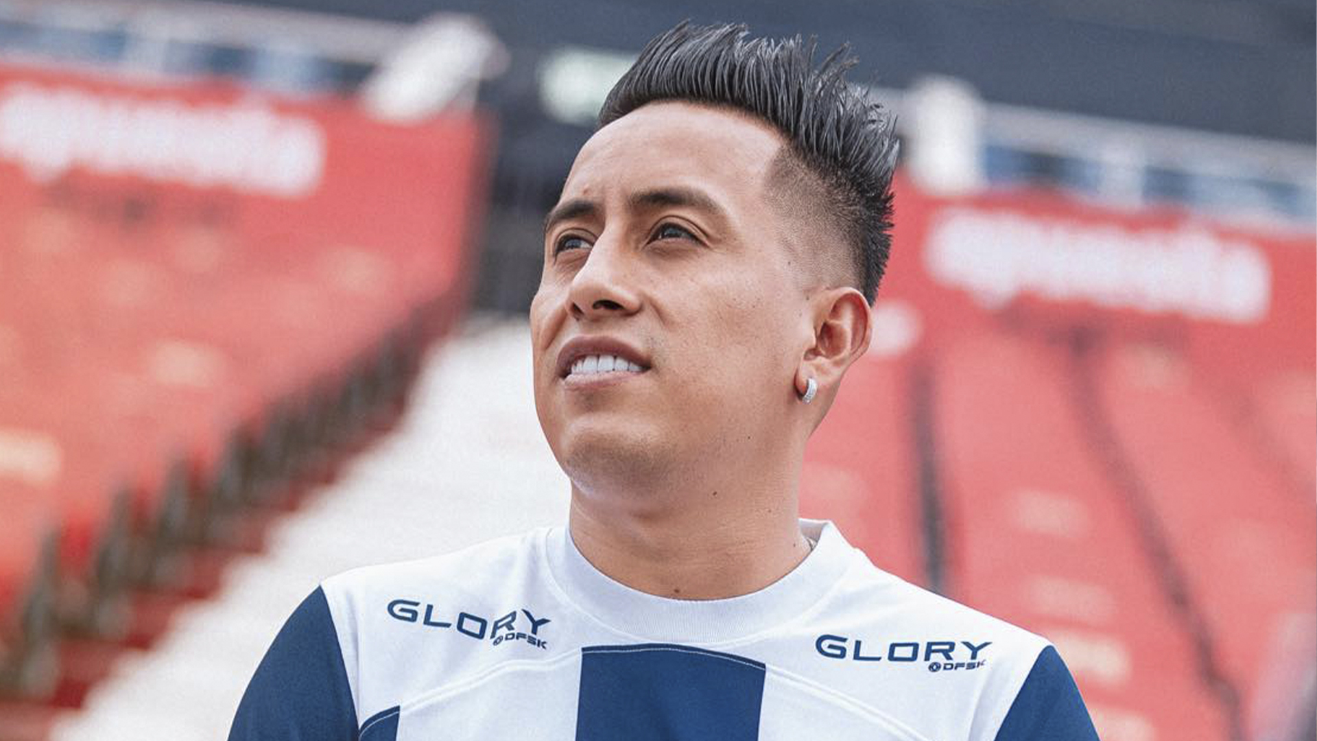 Inicialmente Cueva jugará seis meses en La Victoria. (Alianza Lima)