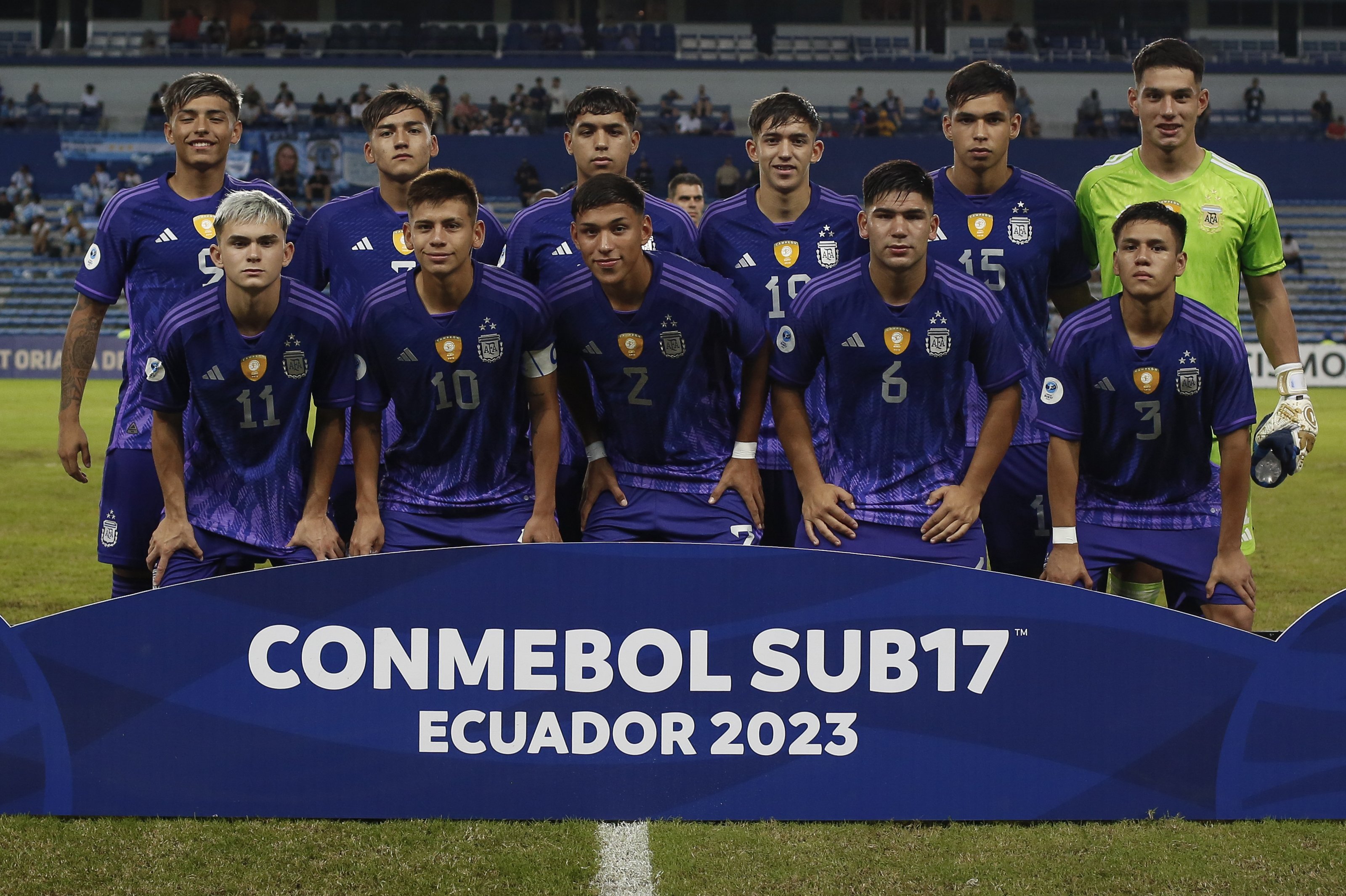 La selección argentina Sub 17 que enfrentó a Perú en el Sudamericano 2023