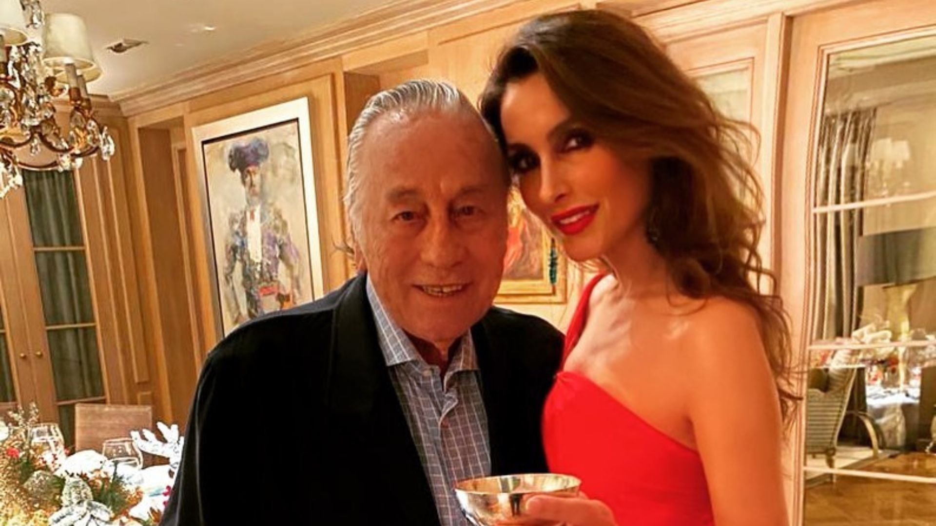 Paloma Cuevas tiene una relación cercana con su papá Victoriano Valencia que ya acepta a Luis Miguel (Instagram @palomacuevasofficial)