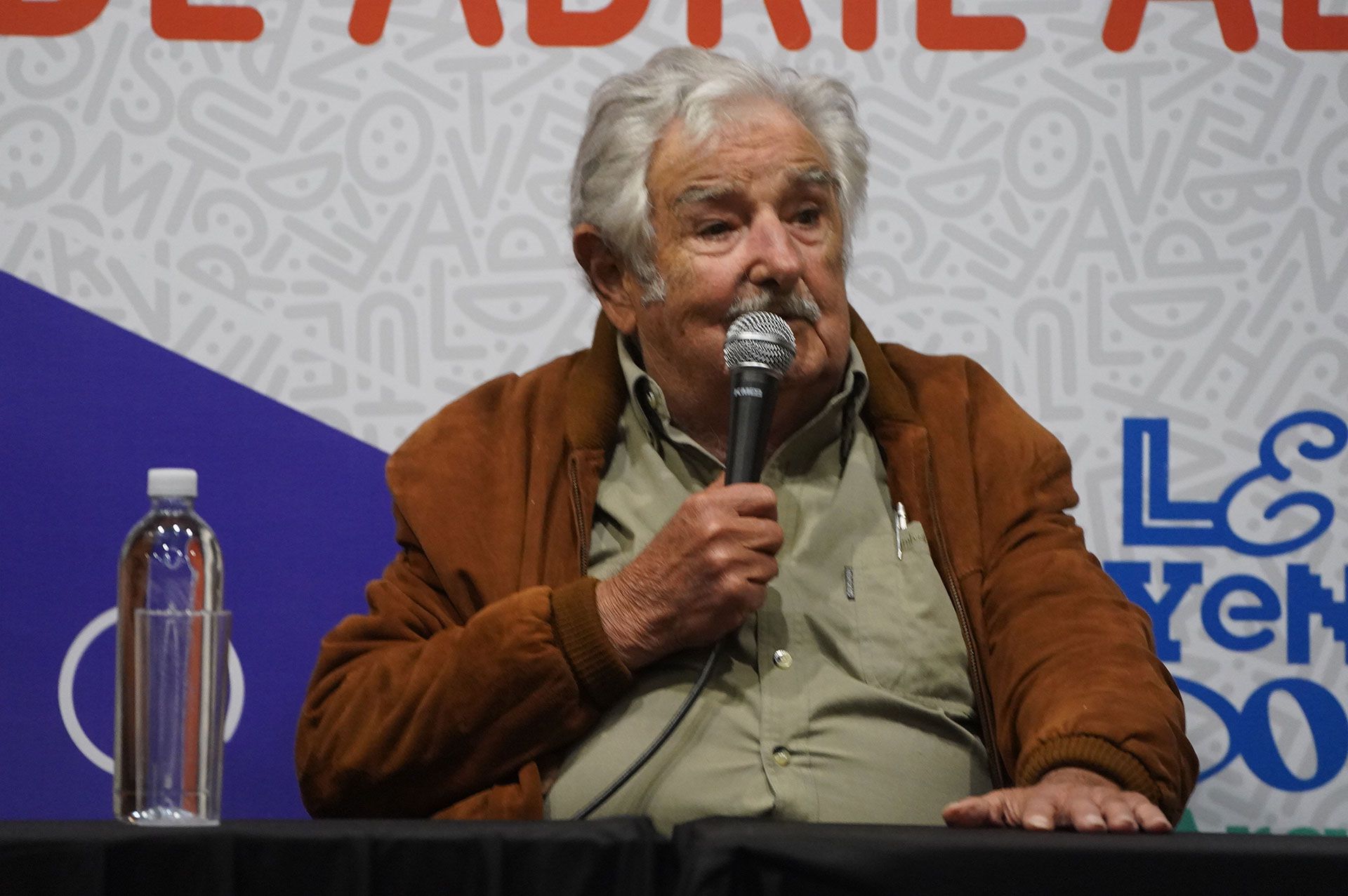 Pepe Mujica y Nicolás Trotta - Feria del Libro 14-05-23
