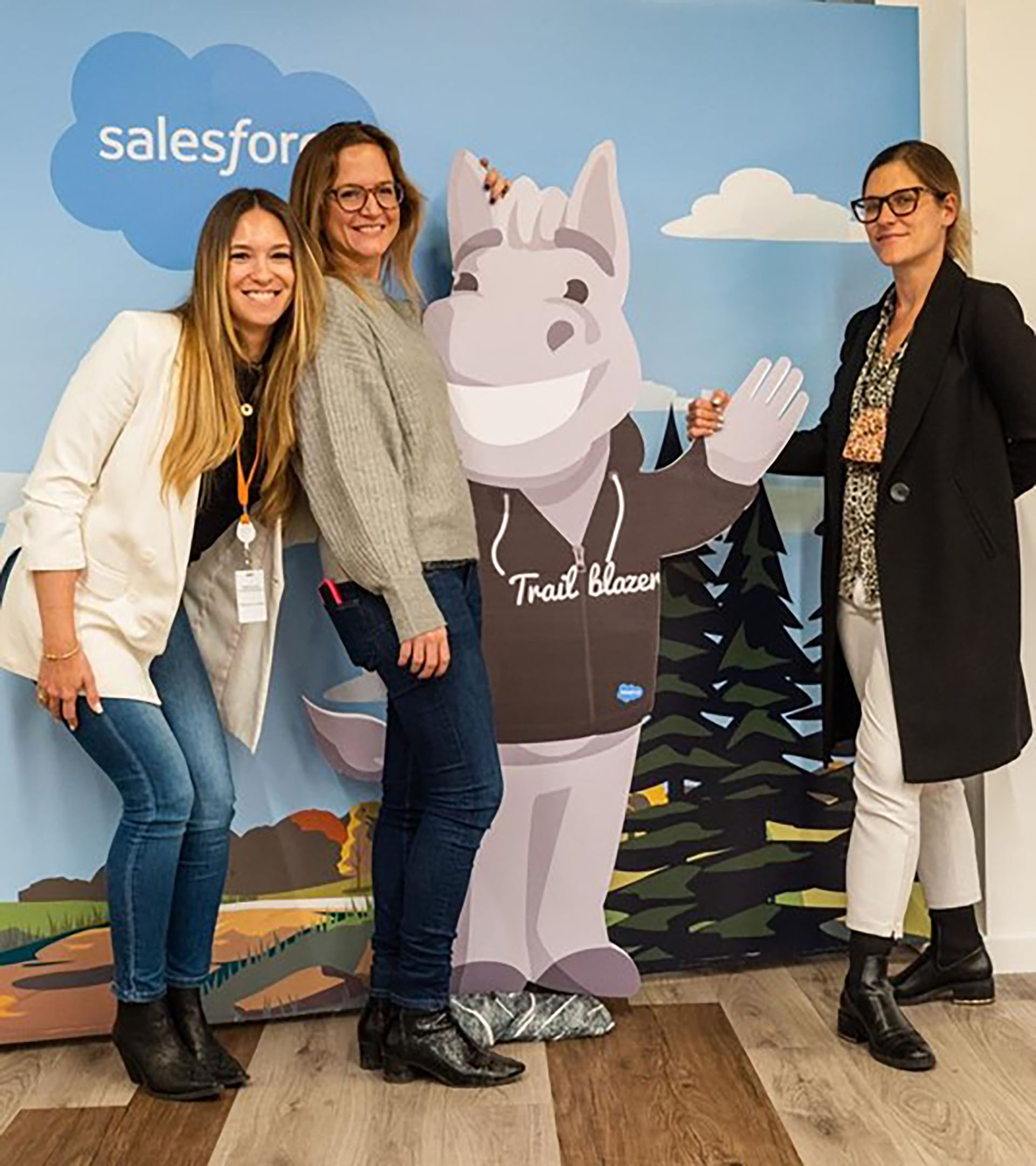 Salesforce lideró la categoría Empresas de 251 a 1000 colaboradores del Ranking Mejores Lugares para Trabajar para Mujeres 2023     