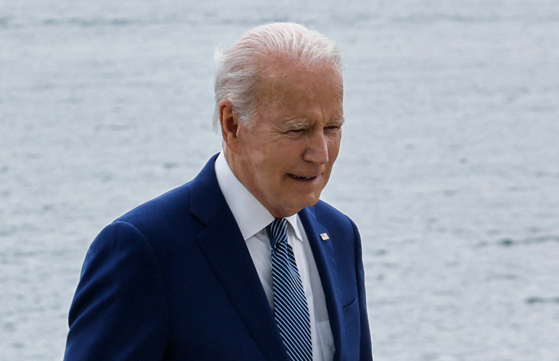 Biden aboga por la eliminación de las armas nucleares en su visita al museo de la bomba atómica en Japón. (REUTERS)